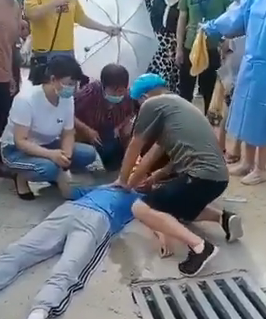 【動画】ワクチンを打った中学生がその場で死亡（中国）　
